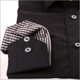 Chemise noire à col et poignets à carreaux Vichy