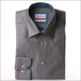 Chemise grise à col et poignets bleu gris à pois