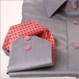 Chemise grise à col et poignets rose à motifs corail