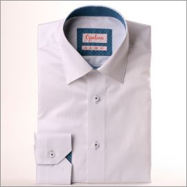 Chemise blanche à col et poignets bleu gris à pois