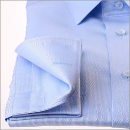 Chemise bleu clair à poignets mousquetaires tissu oxford