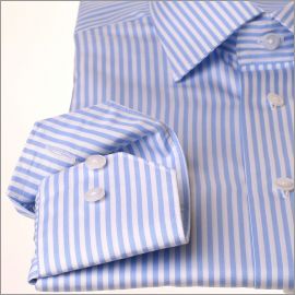 Chemise à rayures bleues et blanches